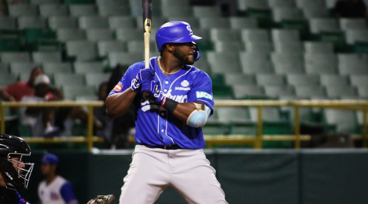 Moises Gomez Cangrejeros de Santurce