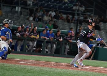 Yariel Gonzalez pega cuadrangular