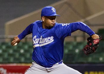 Alexis Diaz Cangrejeros de Santurce ganan segundo juego